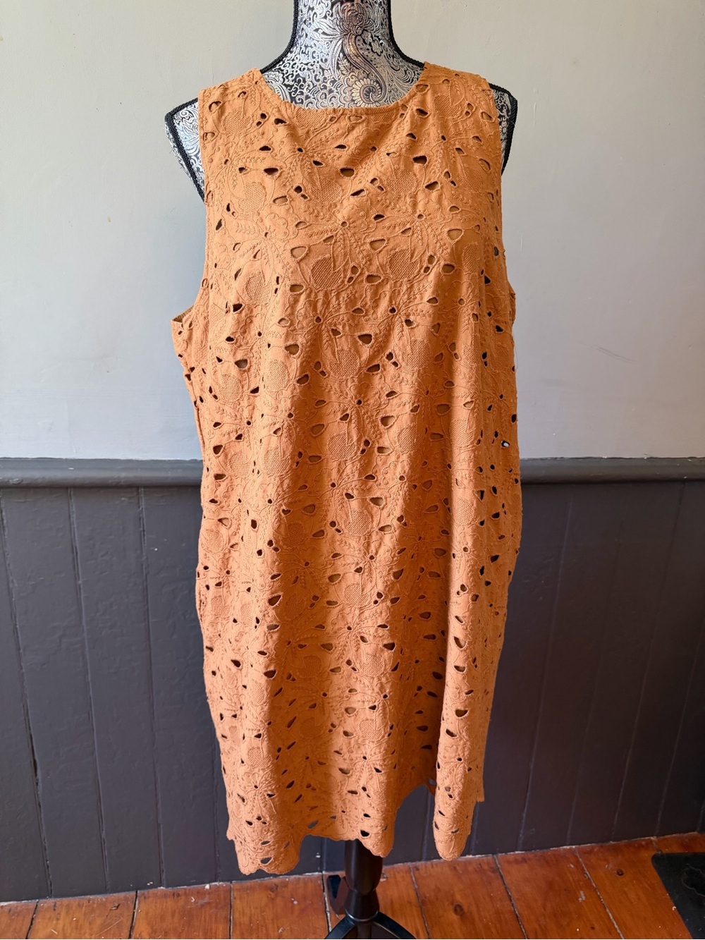 Time and Tru Terracotta Eyelet Midi Dress with Pockets